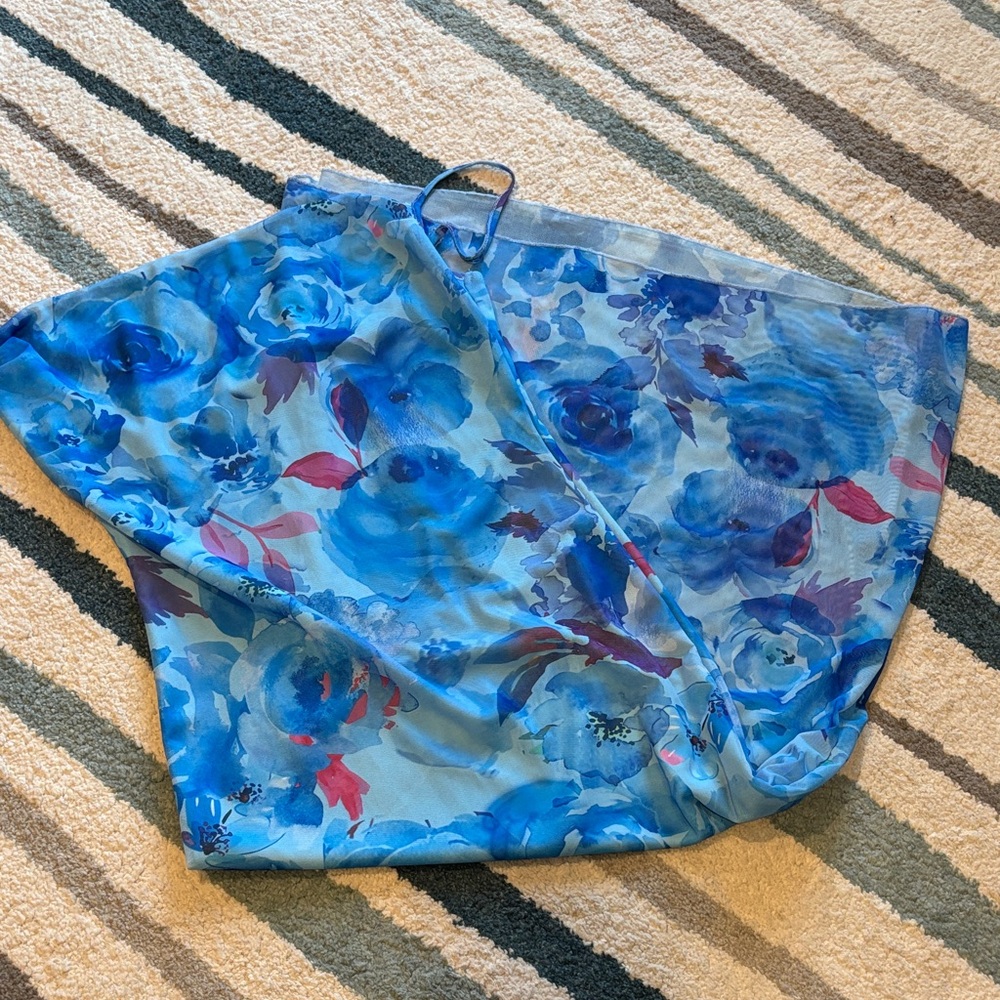 SHEIN Blue Floral Maxi Dress